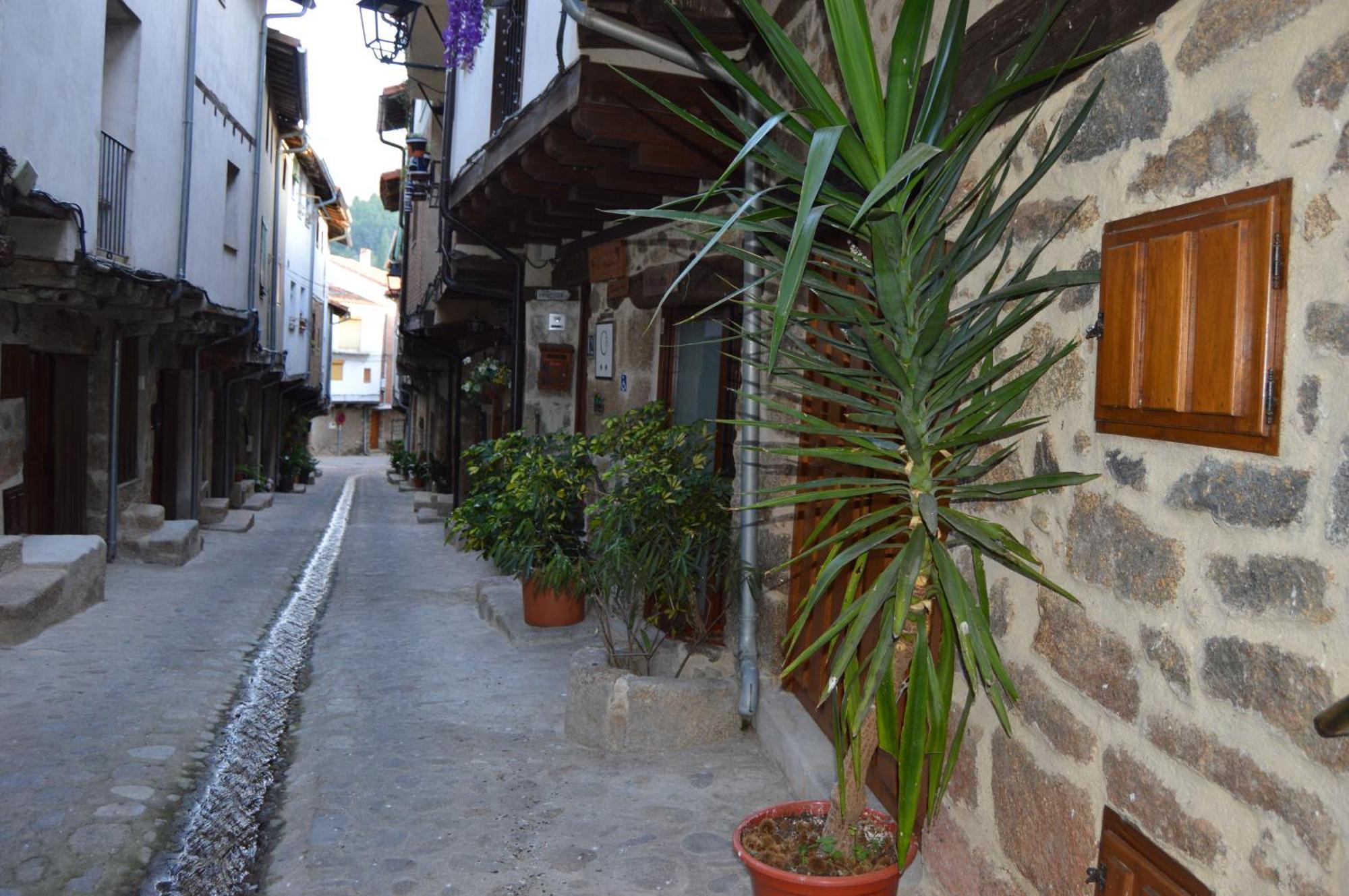 Casa Apartamento Rural As Andurinas San Martín de Trevejo Dış mekan fotoğraf